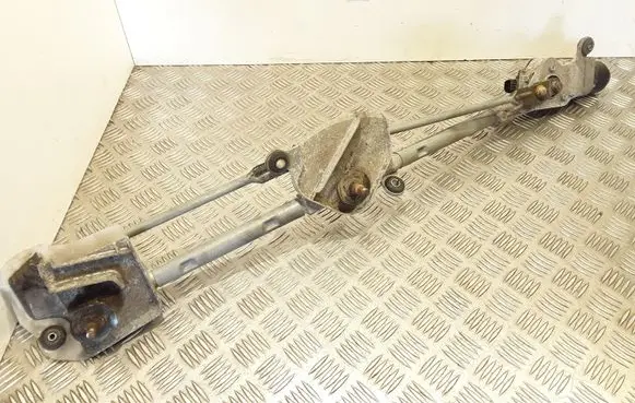 Nissan Tiida C11 Front wiper linkage and motor 28815EM00A