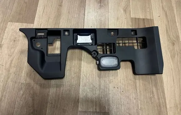 Dashboard lower bottom trim panel