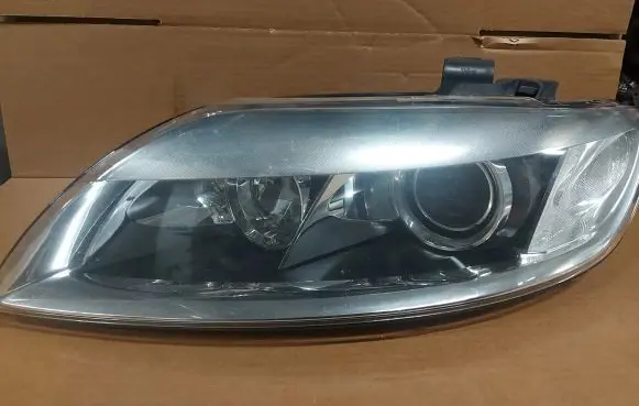 Audi Q7 4L Headlight/headlamp 4L0941003E