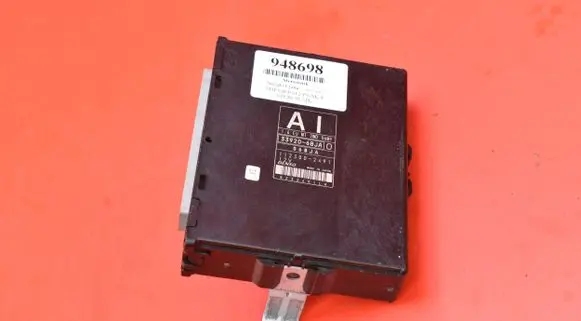 Suzuki Liana Engine control unit/module ECU 33920-68JA0