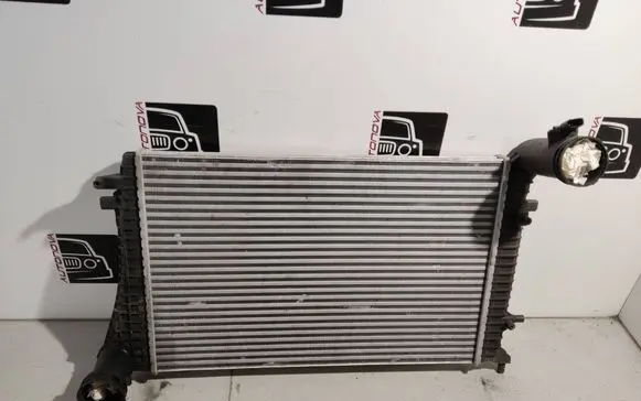 Skoda Octavia Mk2 (1Z) Intercooler radiator 3C0145803E