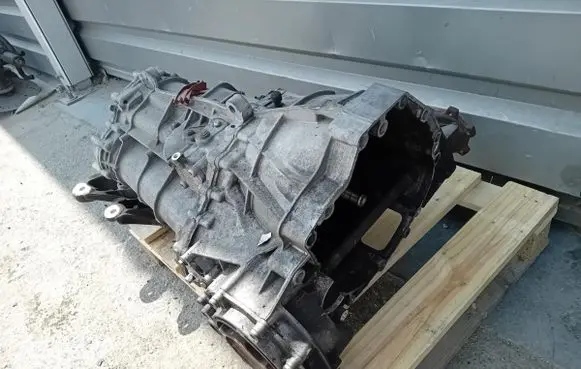 Audi A5 8T 8F Manual 5 speed gearbox LLQ