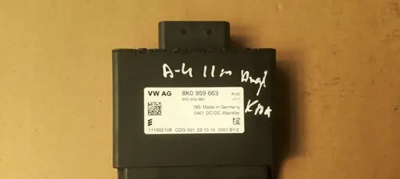 Audi A4 S4 B8 8K Voltage converter/converter module 8K0959663