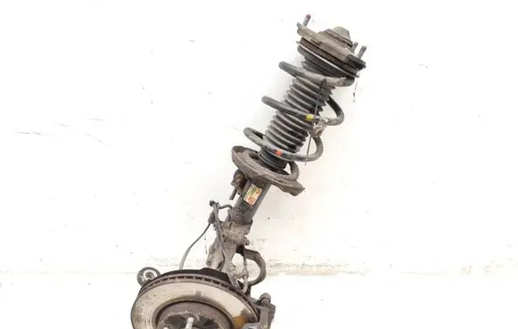 Front wheel hub spindle knuckle