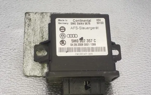 Volkswagen PASSAT CC Light module LCM 5M0907357C 5WK49676