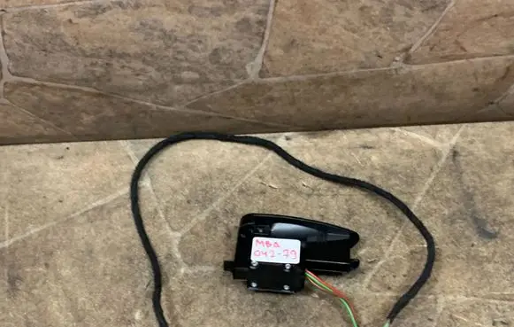 Mercedes-Benz SL R230 Electric window control switch A2308203010