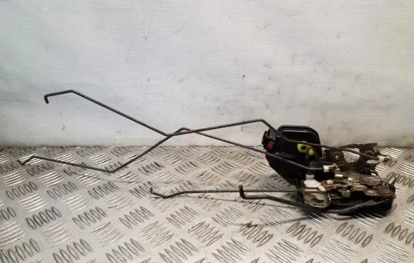 Hyundai Terracan Front door lock
