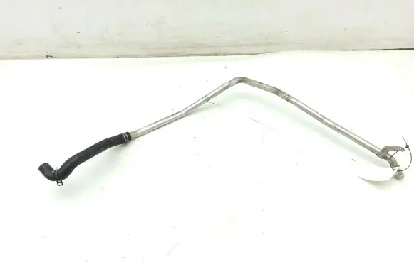 Mercedes-Benz C W204 Engine coolant pipe/hose