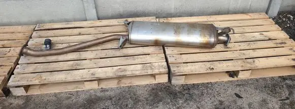 Toyota RAV 4 (XA40) Muffler/silencer 