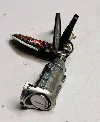 Renault Captur Front door lock (next to the handle) N0501992