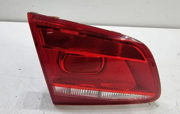 Volkswagen PASSAT B7 Tailgate rear/tail lights 3AE945093D