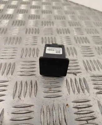 Opel Meriva B AUX in-socket connector 13339485