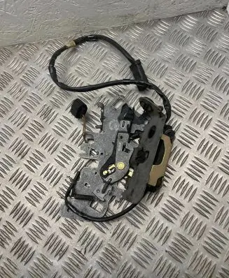 Chrysler Grand Voyager IV Rear door lock