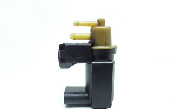 Volvo S60 Turbo solenoid valve 31339808 70466400