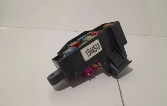 Audi A3 S3 8P Fuse module 1K2941824