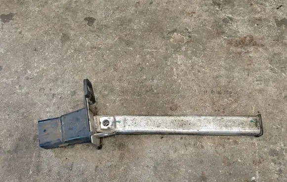 Peugeot 3008 I Front bumper shock/impact absorber 9682791280