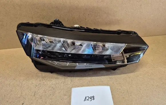Skoda Scala Headlight/headlamp 655941016