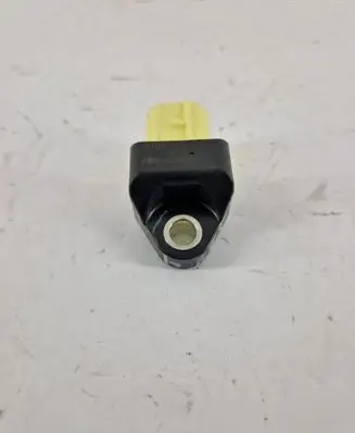 Suzuki Celerio Airbag deployment crash/impact sensor 3893084MB0