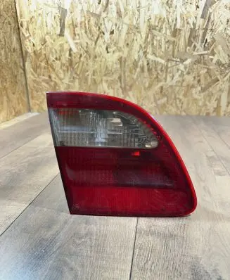 Mercedes-Benz E W211 Tailgate rear/tail lights A2118201364 379503 0901061018