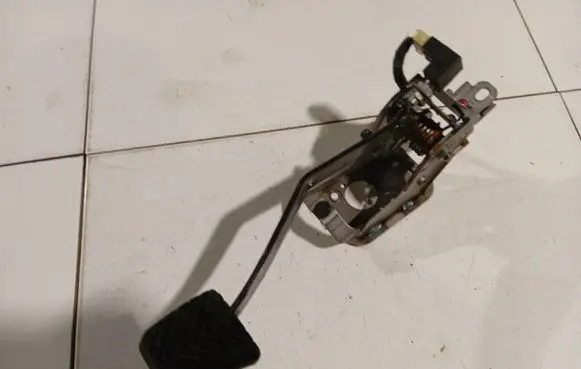 KIA Ceed Brake pedal 