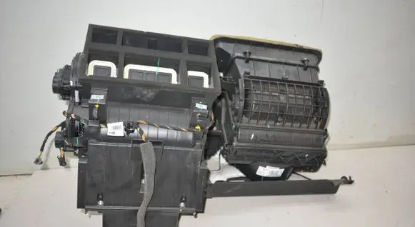 Opel Mokka X Interior heater climate box assembly 42643867