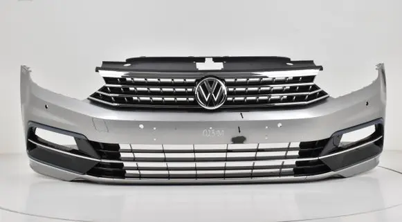 Volkswagen PASSAT B8 Front bumper 5994796