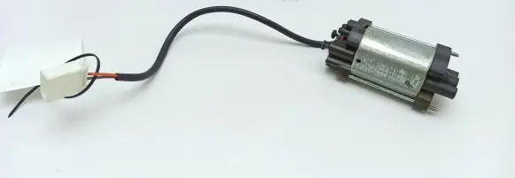 Jaguar XJ X300 Seat adjustment motor BF679E380 0130008078