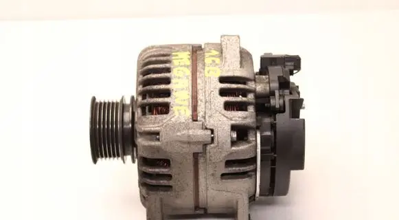 Renault Megane III Generator/alternator 