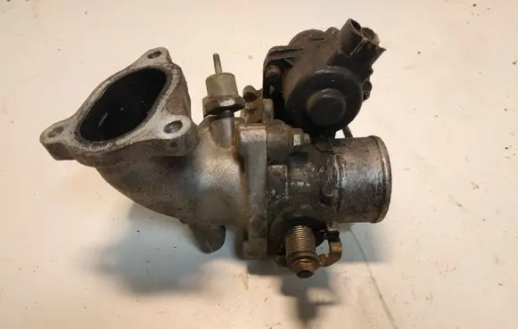Toyota Corolla E120 E130 Throttle valve