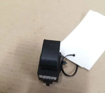 Toyota Corolla Verso AR10 Electric window control switch 848100F010 37181A166A
