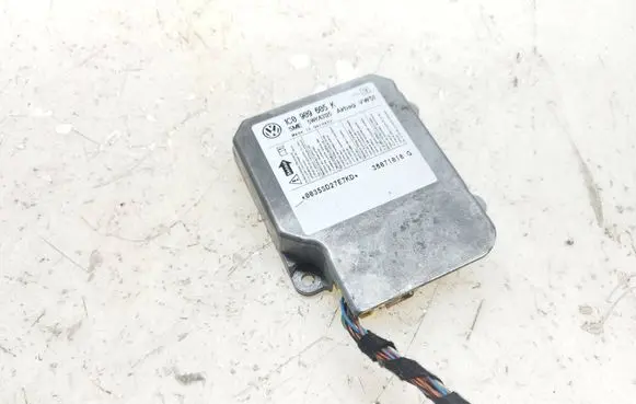 Skoda Roomster (5J) Airbag control unit/module 1C0909605K 36071018G 5WK43125