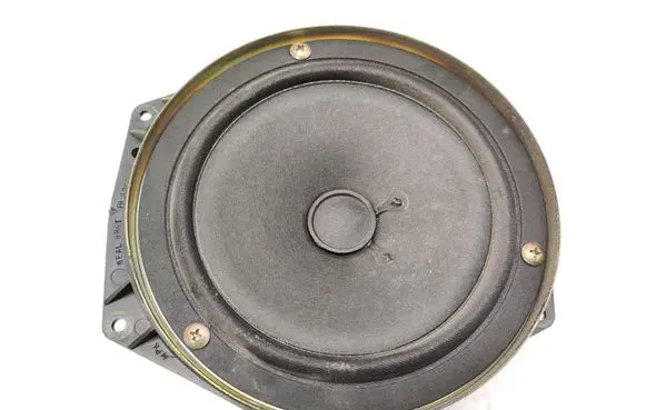 Honda Legend III KA9 Front door speaker