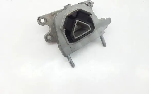 Citroen C4 III e-C4 Engine mount vacuum valve 9826533880