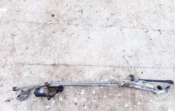 Mercedes-Benz A W169 Front wiper linkage and motor 179639