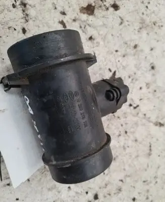 KIA Carens I Mass air flow meter 0280218106