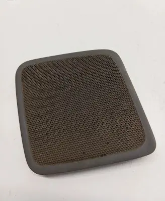 Side speaker trim/cover