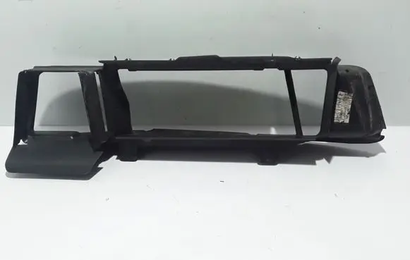 Ford Focus Intercooler air channel guide F1CB8314AB