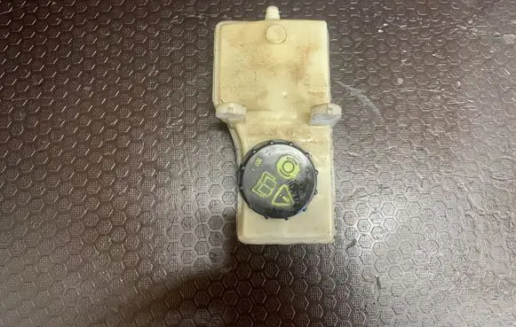 Ford S-MAX Brake fluid reservoir 03350886381