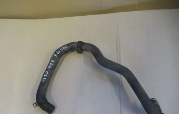 Mercedes-Benz Vito Viano W447 Engine coolant pipe/hose A4478320323