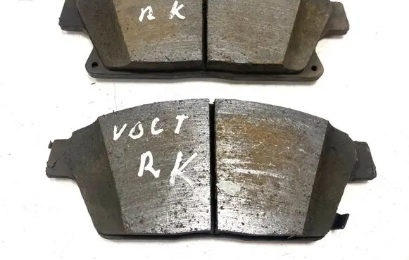Chevrolet Volt I Brake pads (front) 2651050437