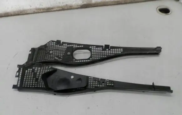 Dacia Logan Pick-Up Wiper trim 
