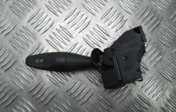 Ford Mondeo Mk III Indicator stalk 1S7T13335AC N1142
