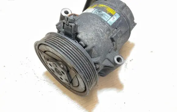 Renault Megane II Air conditioning (A/C) compressor (pump) 8200316164 01140017 09075140518B