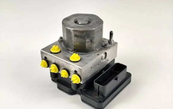 Opel Adam ABS Pump 39002551 0265255179 0265956292