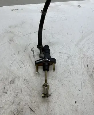 Clutch slave cylinder