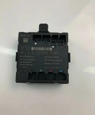 Mercedes-Benz E W212 Door control unit/module A2128203585