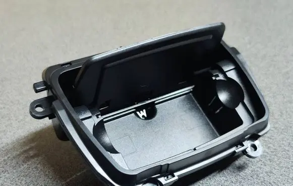 BMW 5 F10 F11 Ashtray (front) 51169206347