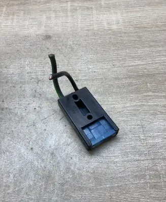 Audi A6 S6 C5 4B Other relay 8A0937530
