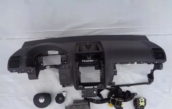 Volkswagen Touran I Airbag set with panel 