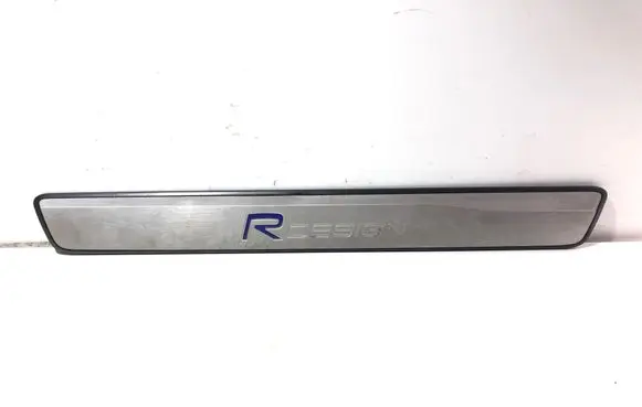Volvo XC60 Front sill trim cover 31391249